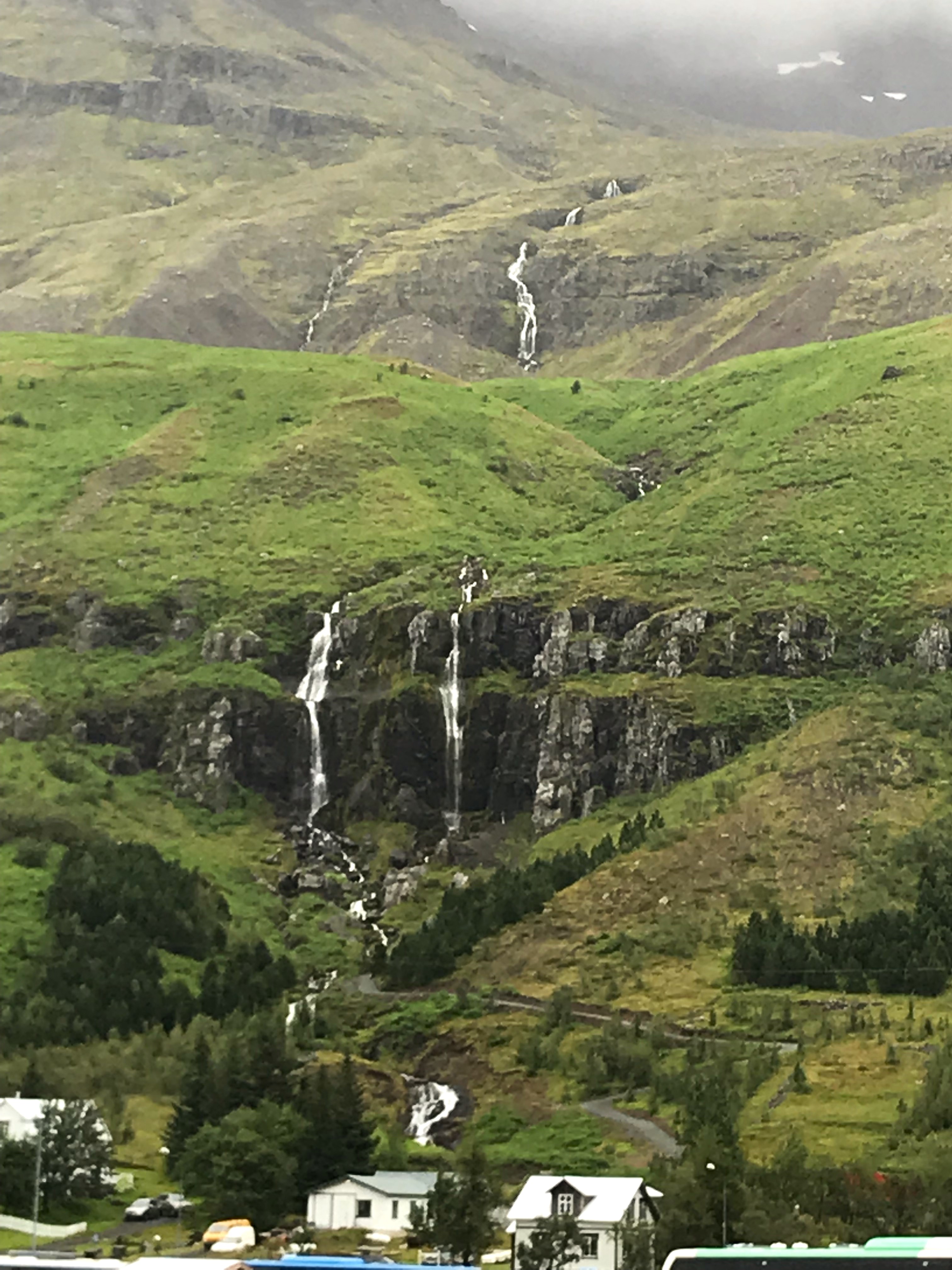 &Iacute;safj&ouml;r&eth;ur
